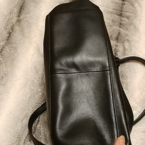 Badgley Mischka Shoulder Bag - Picture 9 of 11